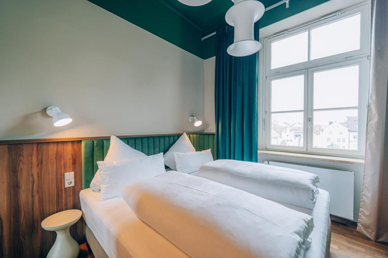 Hotel Amalia - Boutique Hotel لاندشوت المظهر الخارجي الصورة