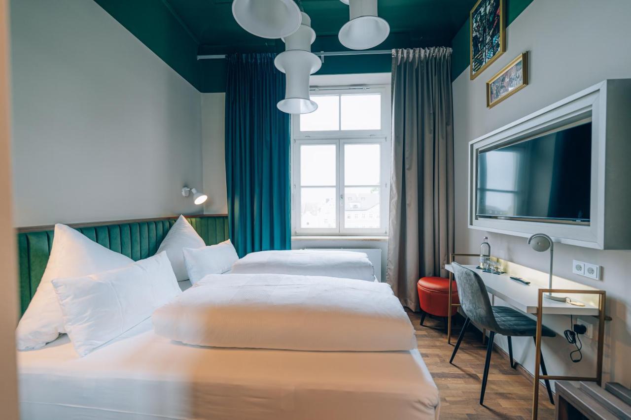 Hotel Amalia - Boutique Hotel لاندشوت المظهر الخارجي الصورة
